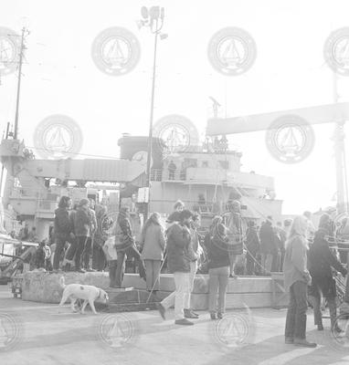 People at WHOI dock during R/V Chain arrival after MODE Experiment.