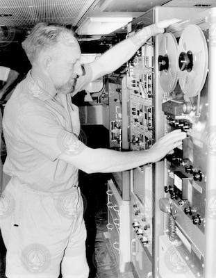 Robert Munns in top lab aboard Atlantis II