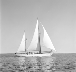 R/V Aries under sail