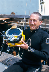 Steve Elgar with diving gear at the WHOI dock