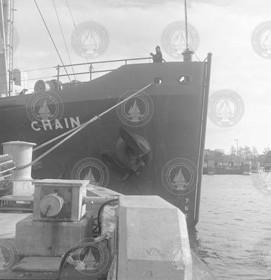 R/V Chain arrival after MODE Experiment.