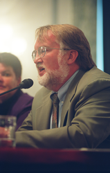 Peter Tyack testifying before a Senate committee