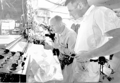 Bud Knott and Steve Stillman working in lab