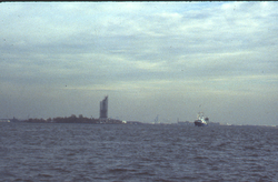 Atlantis II visit to New York, entering the harbor