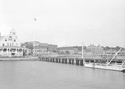 Woods Hole waterfront, left to right: Fisheries, MBL Lillie and Candle House, and Bigelow building.
