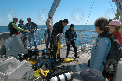 Divers aboard Tioga with the 2004 Ocean Science Journalism Fellows.