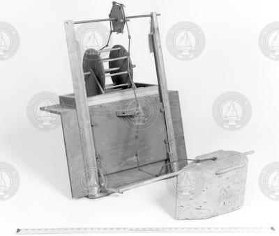 Sound transducer winch (model). Used on ship with articulated chain