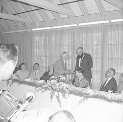 Henry Bigelow presents Bigelow Medal to John Crossely Swallow.