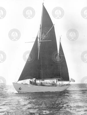 Aries under full sail