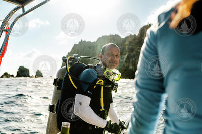 Yogi Girdhar preparing for a dive.