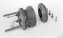 Bathythermograph (BT). Hull collar for electrical connections developed 1942-1946