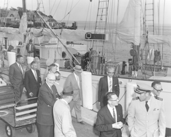 Aries at WHOI dock, Congressional visit.