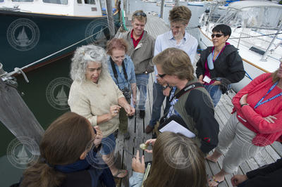 Mary Carman talking to 2010 OSJ fellows about tunicates.