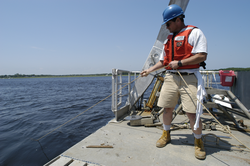 Jay Sisson guiding a line off the Tioga fantail