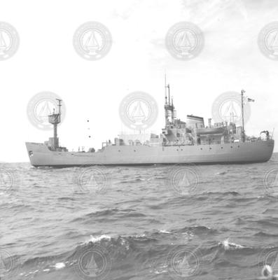 USNS Mizar after DSV Alvin salvage operations.