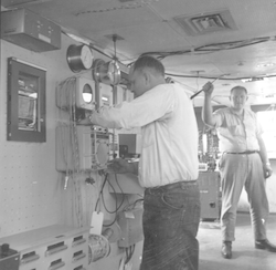 Sydney Knott and Frederick Hess on Atlantis II during Thresher search.