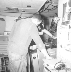 Top lab during Thresher search, Atlantis II