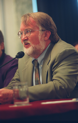 Peter Tyack testifying before a Senate committee