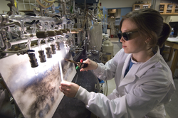 MIT-WHOI Joint Program Student Kristin Smith working in the NOSAMS lab.