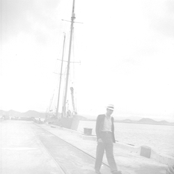 Adrian Lane going ashore at San Juan.