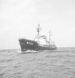 Yamacraw at sea