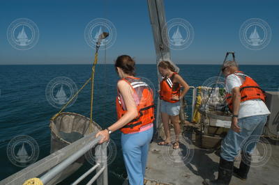 Abby, Tess, and Hovey recovering plankton net.