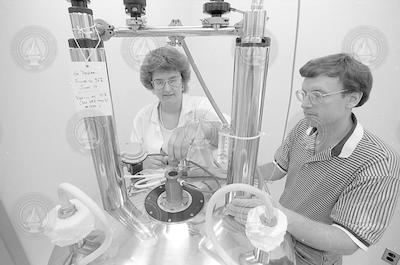 Kathyryn Knudsen-Smith and Dan Repeta working in Fye Lab.