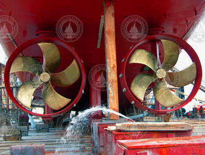 Propulsion units of the R/V Knorr.